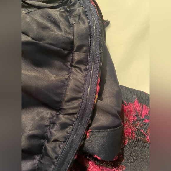 Fate Cross Neck Tied Back Mini Dress Small - Picture 12 of 12